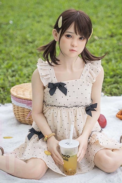 MLW DOLL 癒し系 小柄アダルトドール