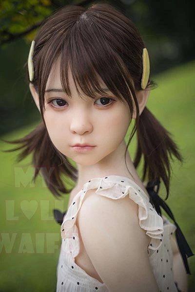 Bカップ 低身長 小型ラブドール