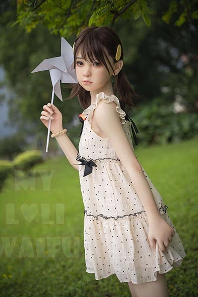 可愛いセックス人形