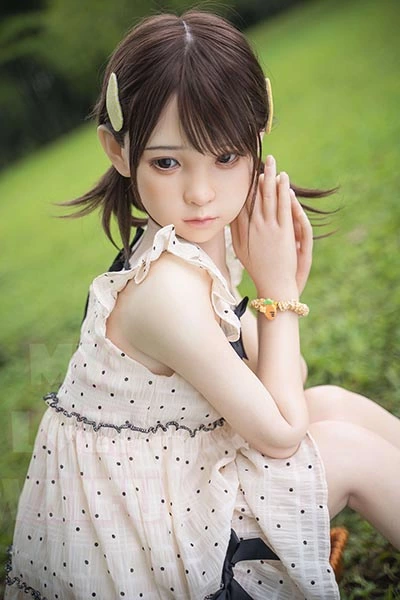 Bカップ 低身長 小型ラブドール