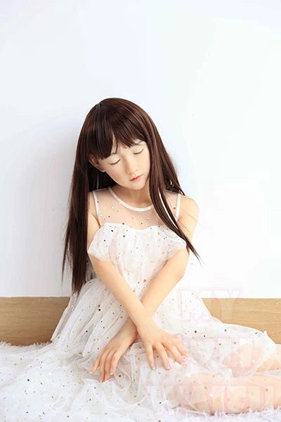 MLW DOLL 小型ロリラブドール