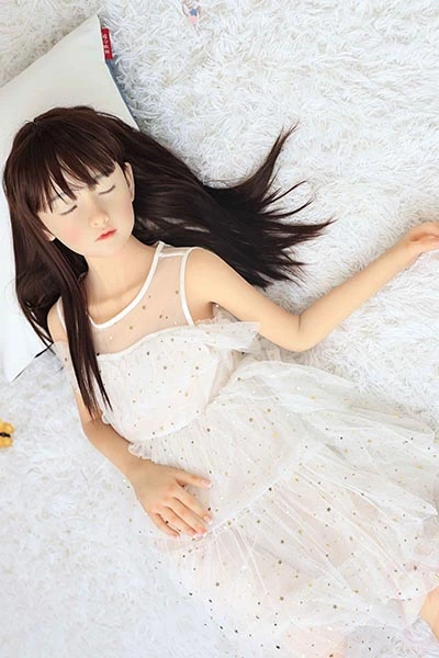 MLW DOLL 小型ロリラブドール
