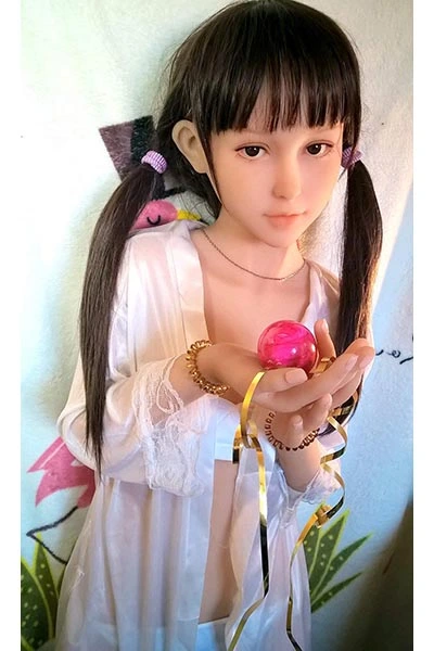 小柄 彼女系 ラブドール