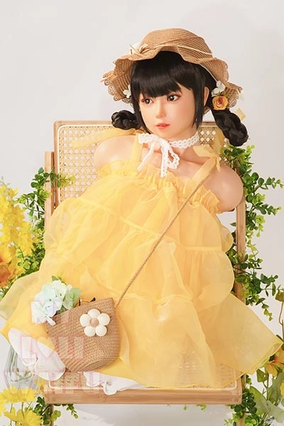 清楚系セクシードール