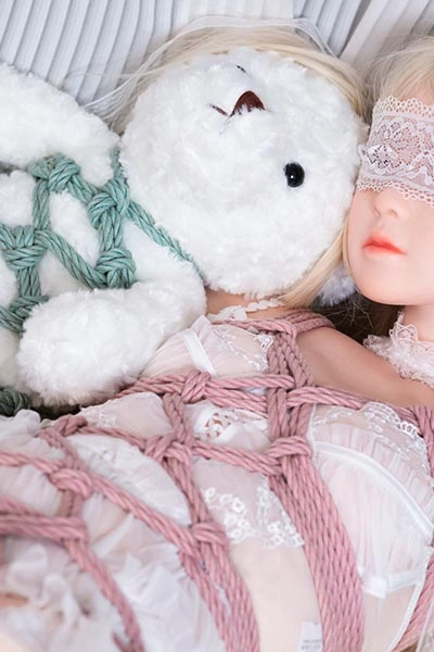 上品な雰囲気 セックスドール