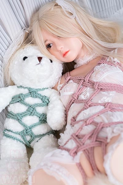 上品な雰囲気 セックスドール