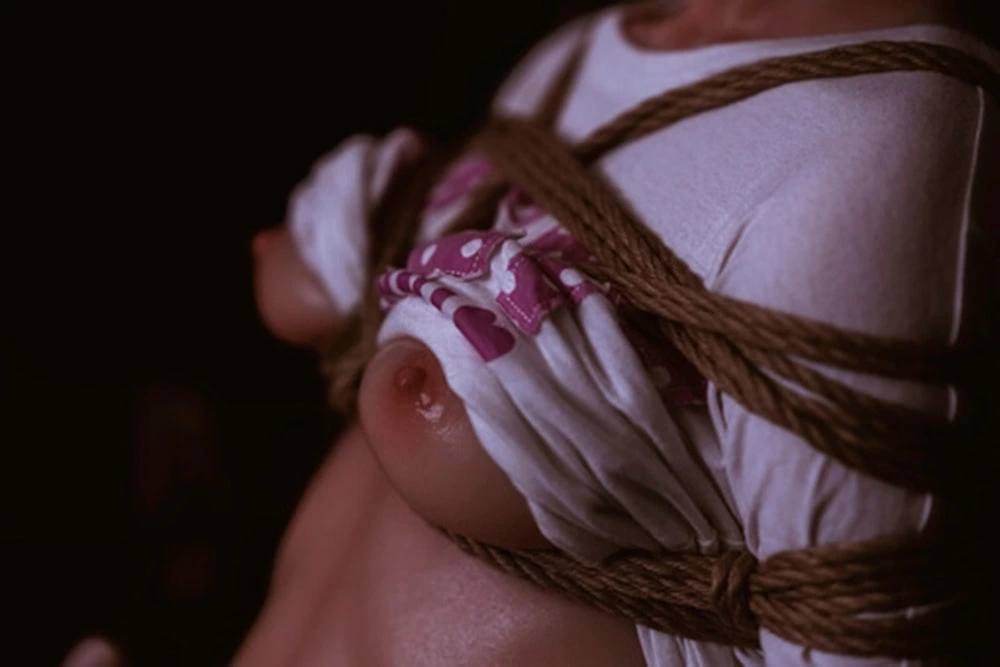 MLW DOLL 小柄ロリラブドール