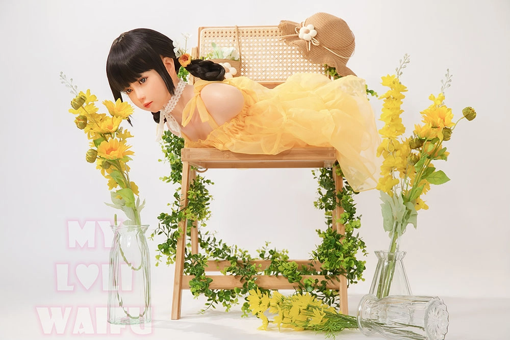 清楚系セクシードール